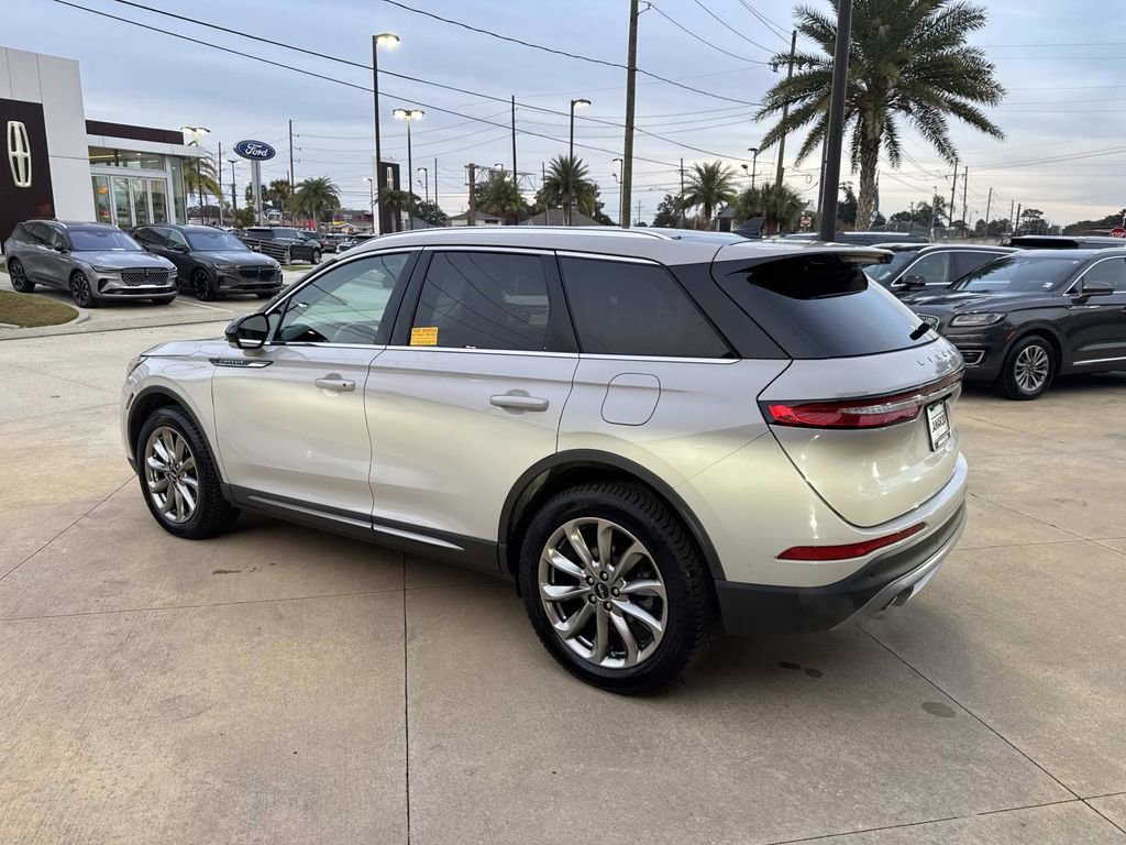 Certified 2021 Lincoln Corsair FWD w/ Premium Package image 7