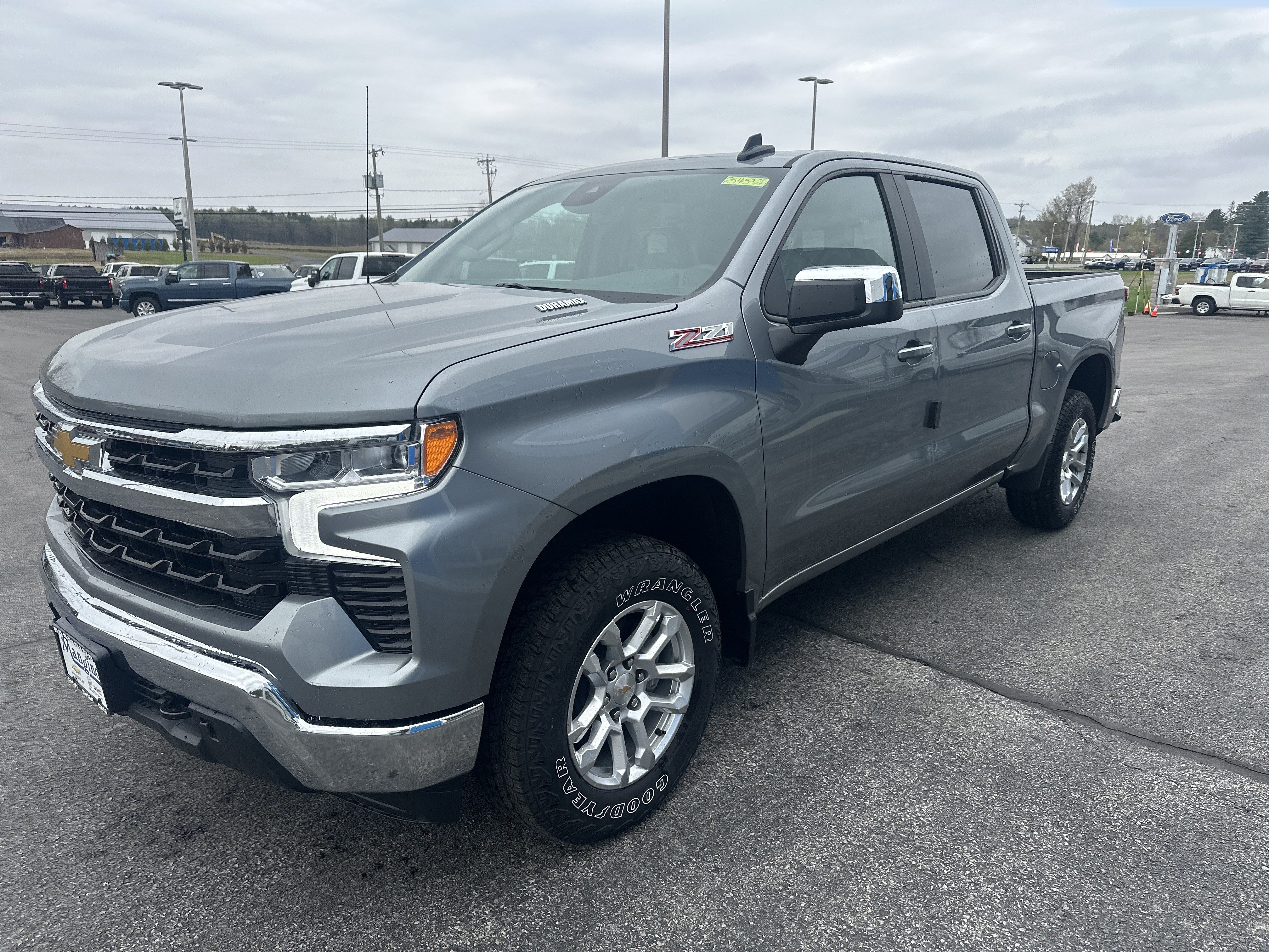 New 2026 Chevrolet Silverado 1500 LT AWD/4WD image 3