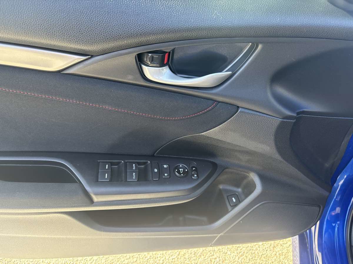 Used 2017 Honda Civic Si image 9