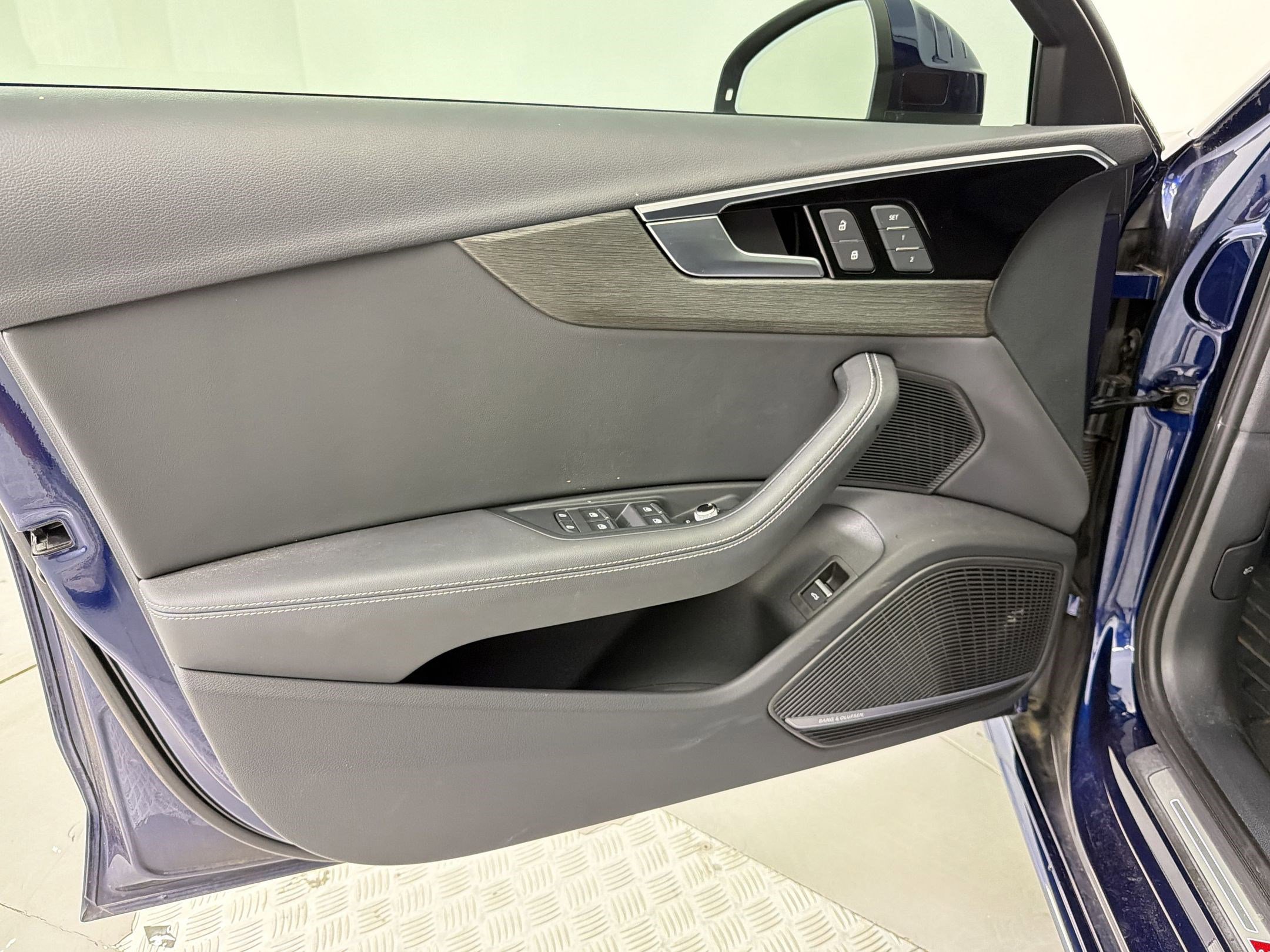 Used 2023 Audi A4 2.0T Premium Plus w/ Premium Plus Package image 14