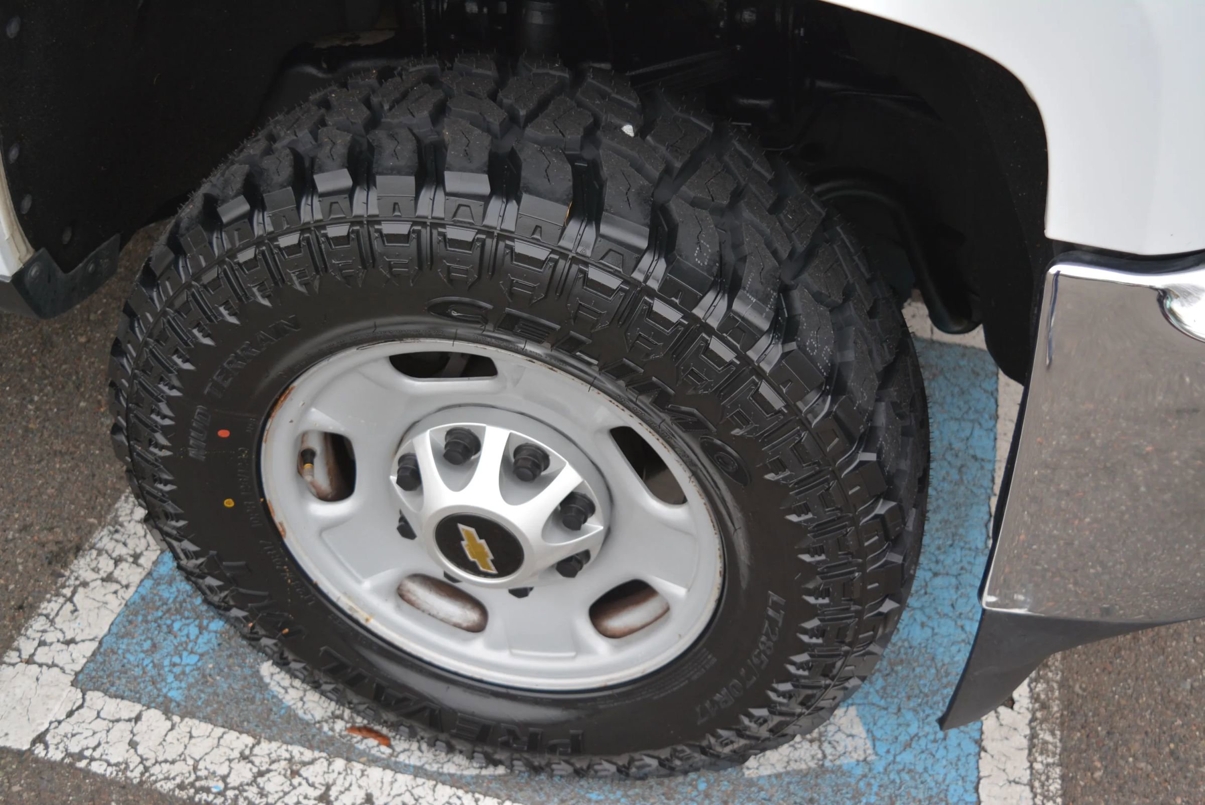 Used 2018 Chevrolet Silverado 2500 W/T image 9