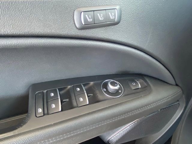 Used 2022 Alfa Romeo Stelvio Ti w/ Active Assist Plus Package image 19