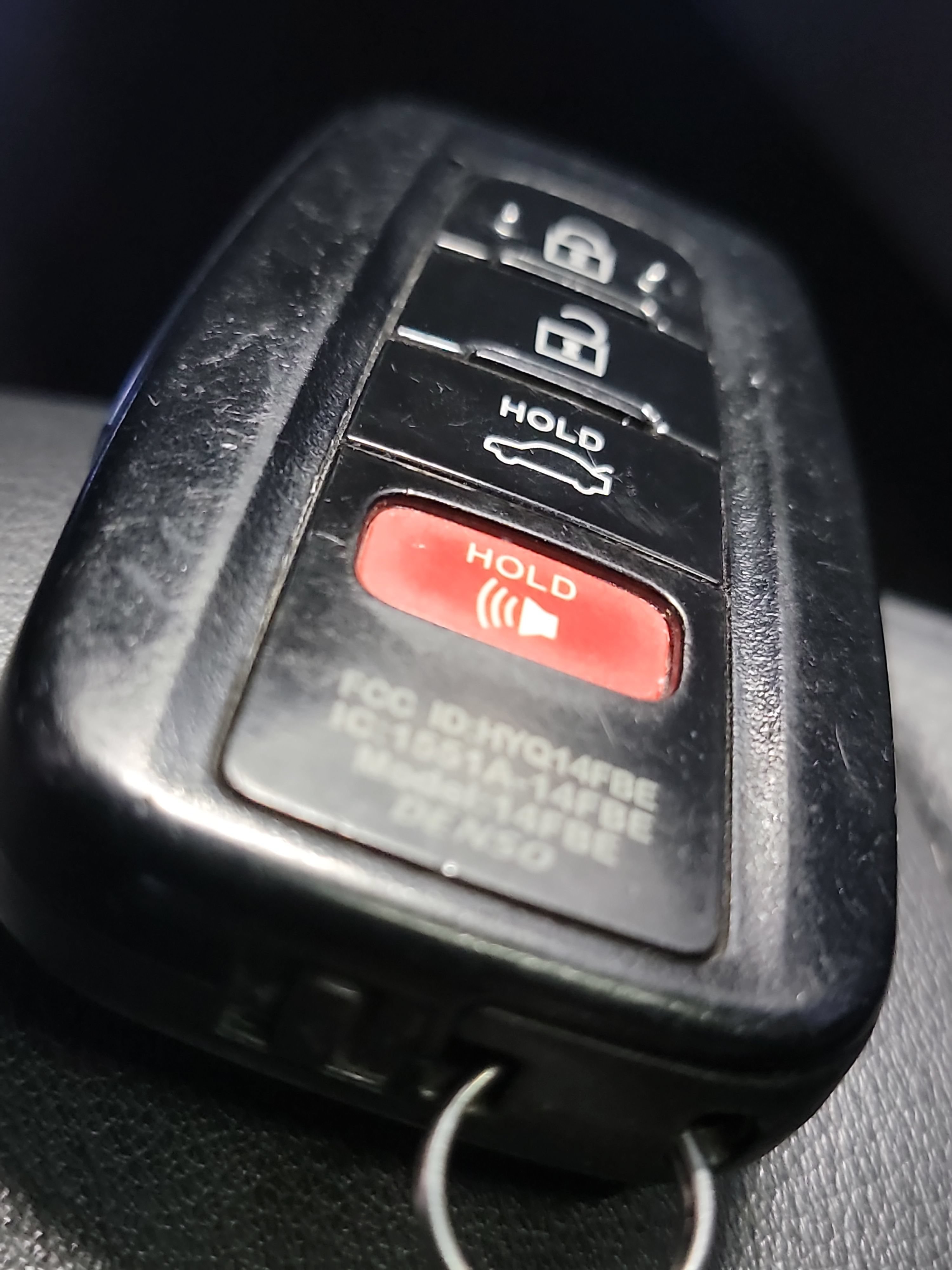 Used 2019 Toyota Avalon XLE w/ Moonroof Package FWD image 32