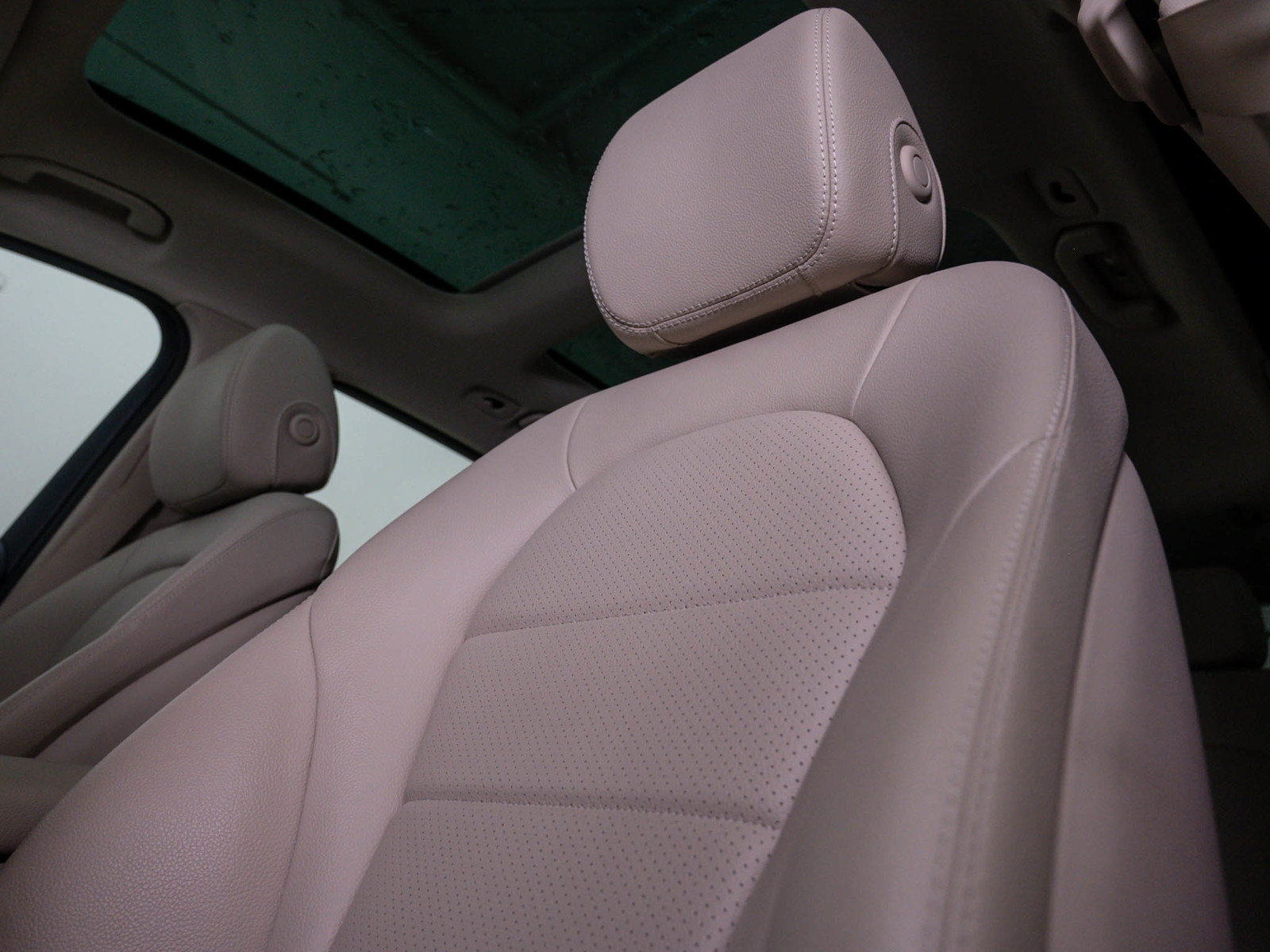 Used 2022 Mercedes-Benz GLC 300 4MATIC image 20