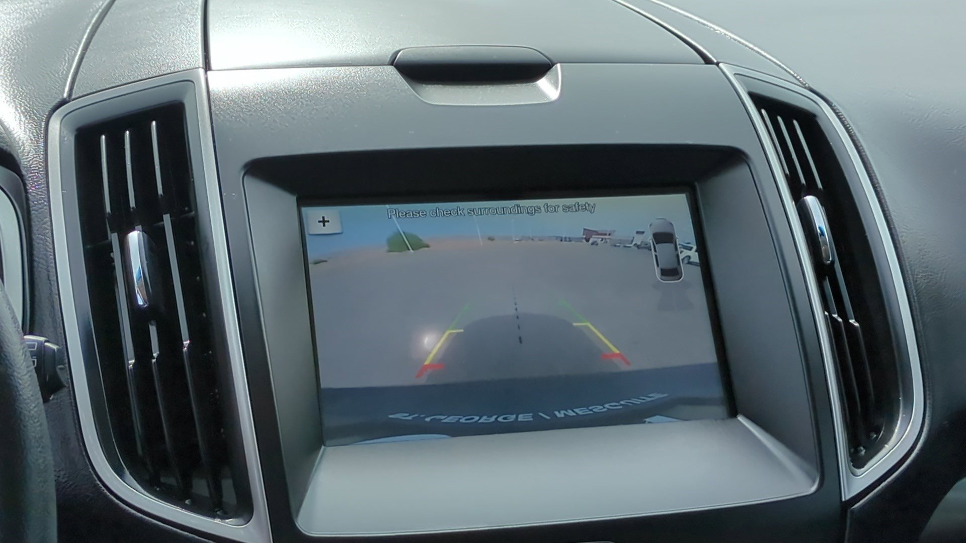 Used 2018 Ford Edge SEL w/ Equipment Group 201A FWD image 23