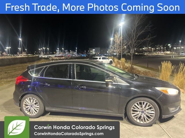 Used 2016 Ford Focus Titanium image 2