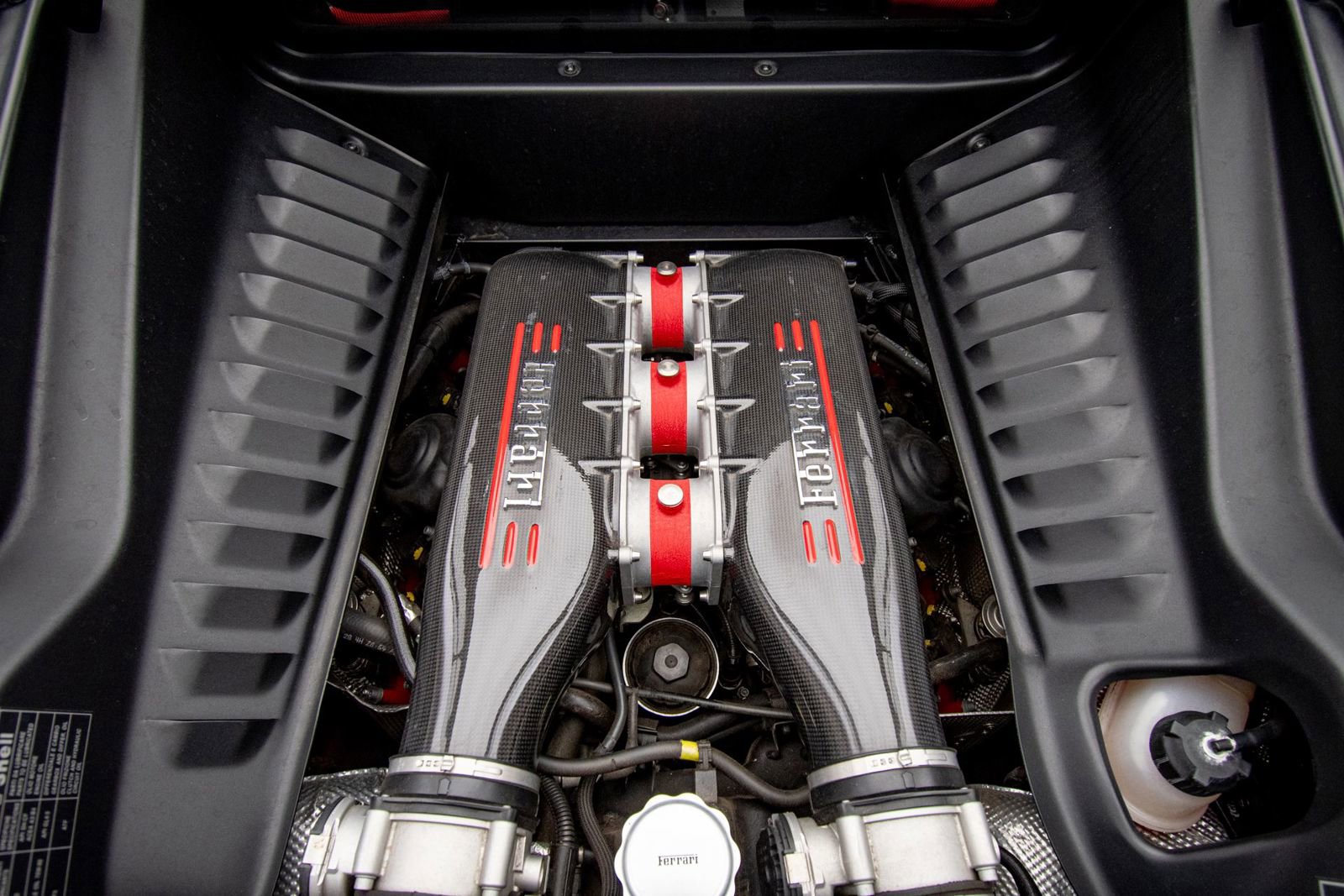 Used 2015 Ferrari 458 Speciale Coupe RWD image 42
