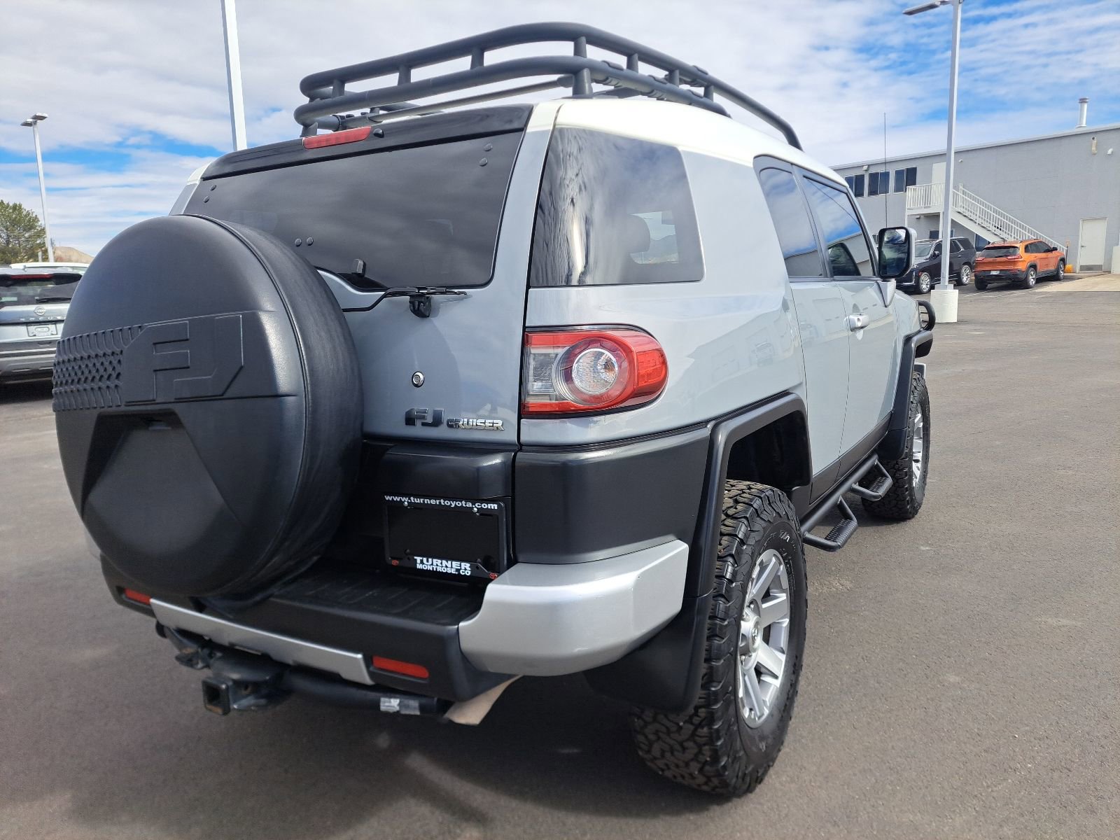Used 2014 Toyota FJ Cruiser 4WD w/ Convenience Package image 3