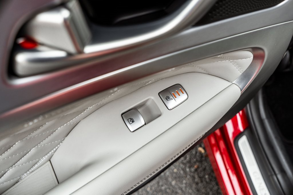 Used 2020 Genesis G70 3.3T w/ Prestige Package image 43