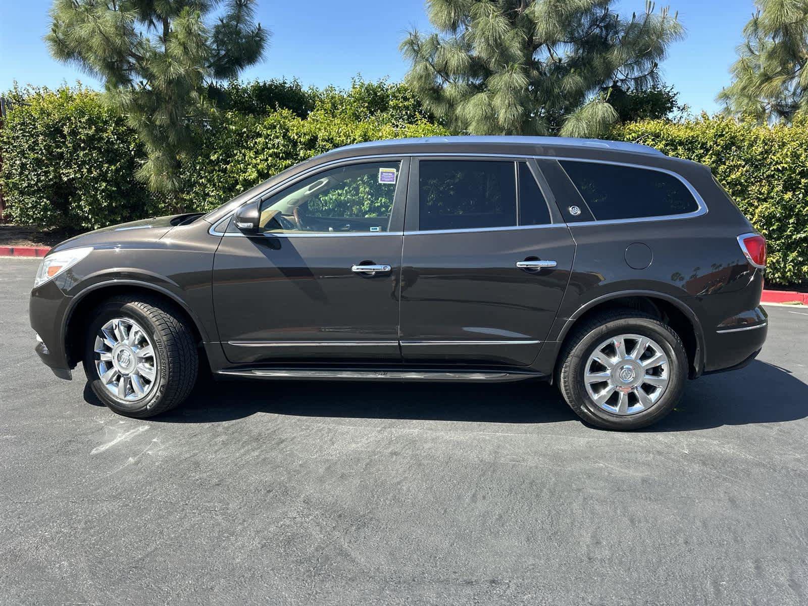Used 2013 Buick Enclave Leather image 3