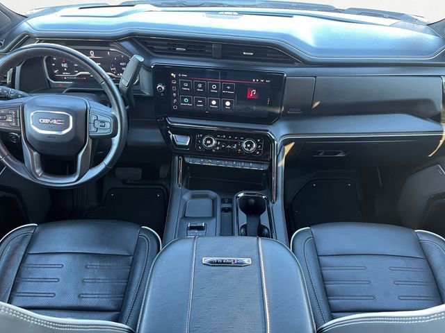 Used 2024 GMC Sierra 2500 AT4X image 11