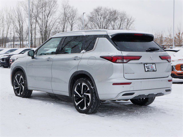 Used 2023 Mitsubishi Outlander SEL image 5