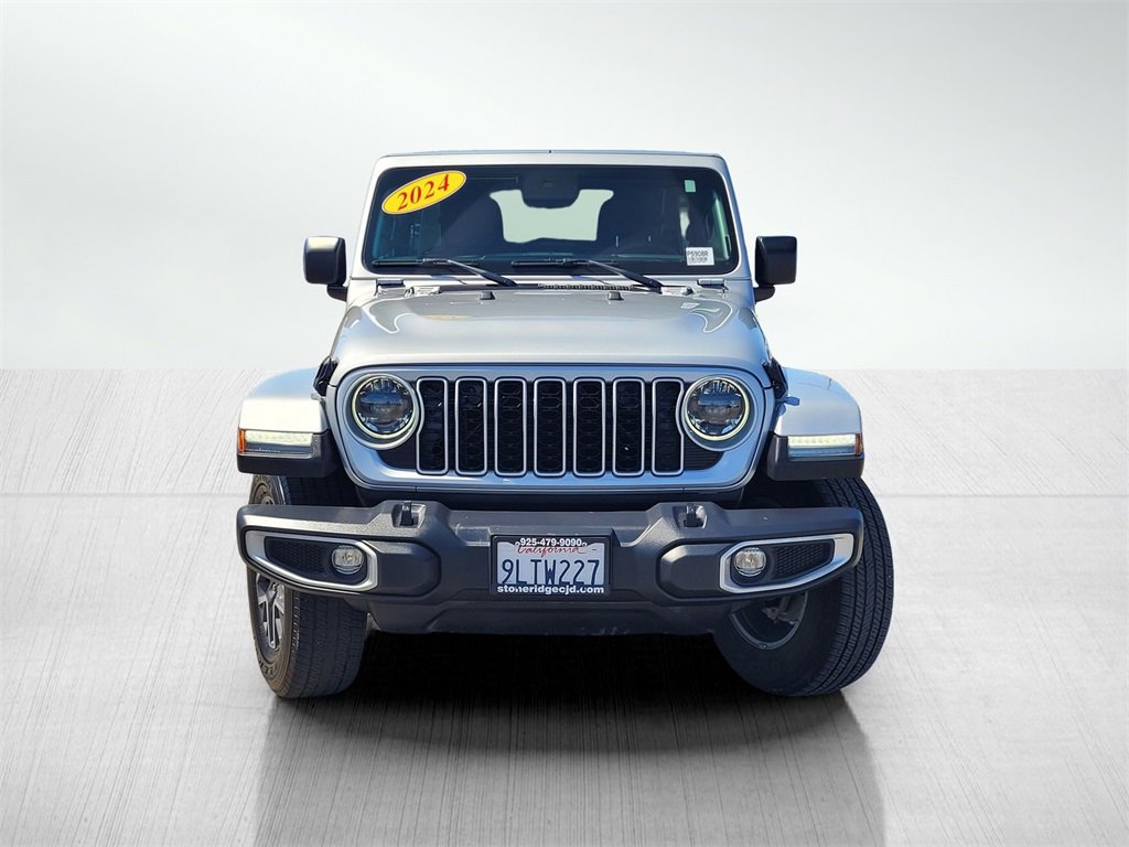 Used 2024 Jeep Wrangler Sahara image 2