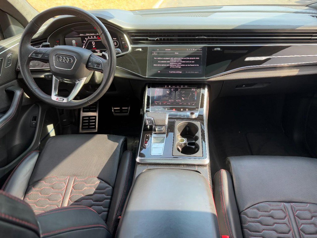 Used 2021 Audi RS Q8 4.0 TFSI quattro image 23