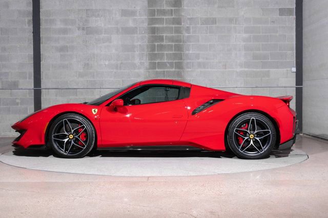 Used 2020 Ferrari 488 Pista Spider image 40