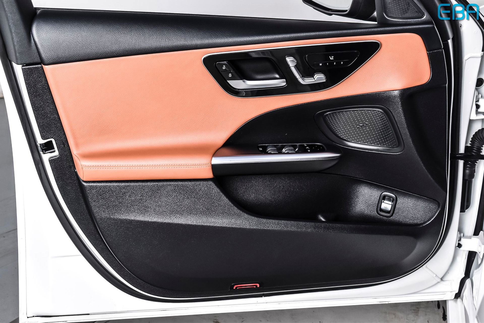 Used 2025 Mercedes-Benz C 300 4MATIC Sedan image 15