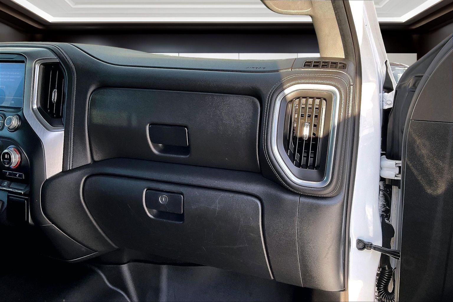 Used 2021 GMC Sierra 1500 SLE w/ X31 Off-Road Package image 16