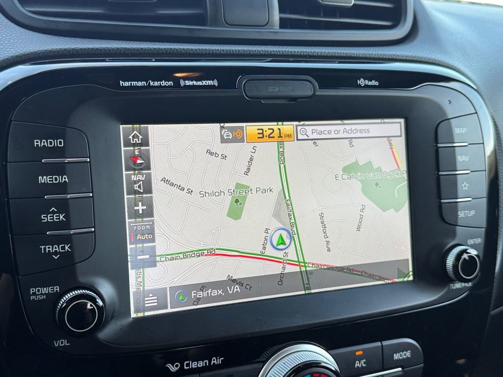 Used 2018 Kia Soul + FWD image 18