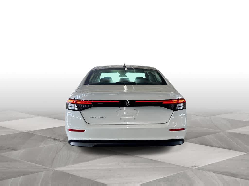 Certified 2025 Honda Accord SE image 7