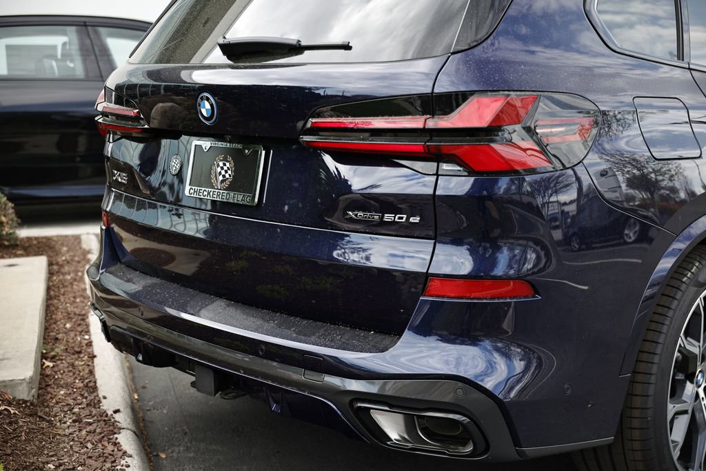 New 2026 BMW X5 xDrive50e w/ Executive Package image 9