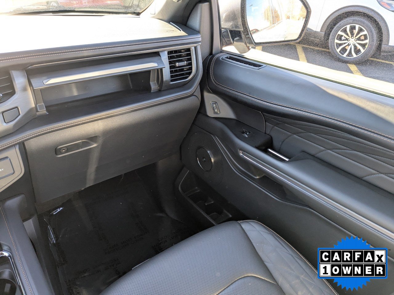 Certified 2024 Ford Expedition Max Platinum image 22