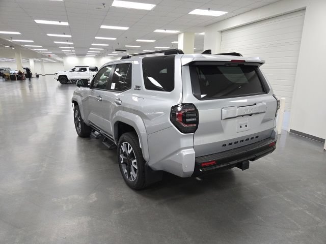 New 2026 Toyota 4Runner TRD Sport Premium AWD/4WD image 4