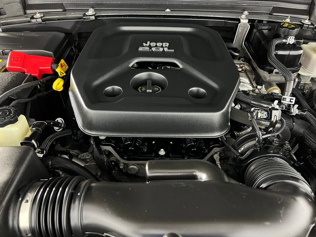 Used 2021 Jeep Wrangler Unlimited Rubicon 4xe w/ Steel Bumper Group image 39