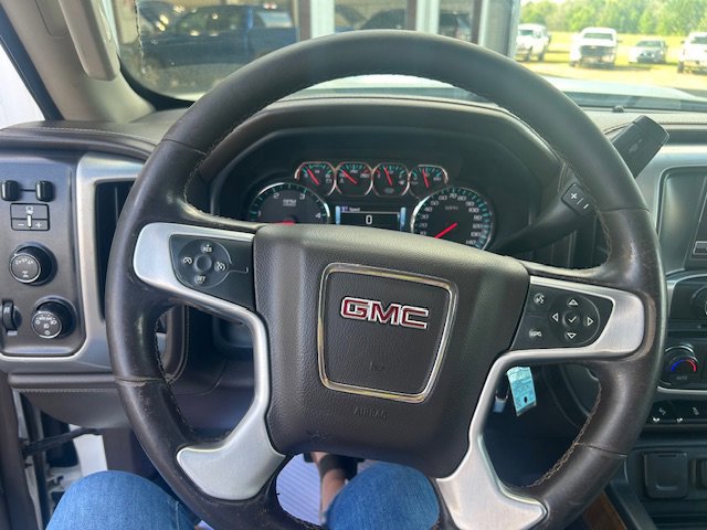 Used 2019 GMC Sierra 2500 SLT w/ Duramax Plus Package AWD/4WD image 23
