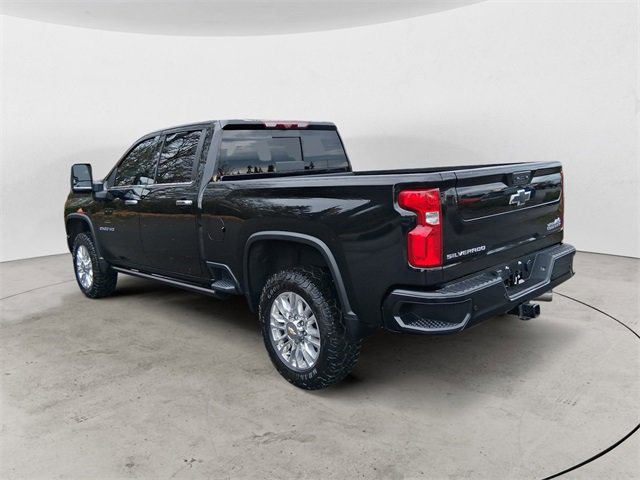 Used 2022 Chevrolet Silverado 2500 High Country w/ Z71 Off-Road Package image 3
