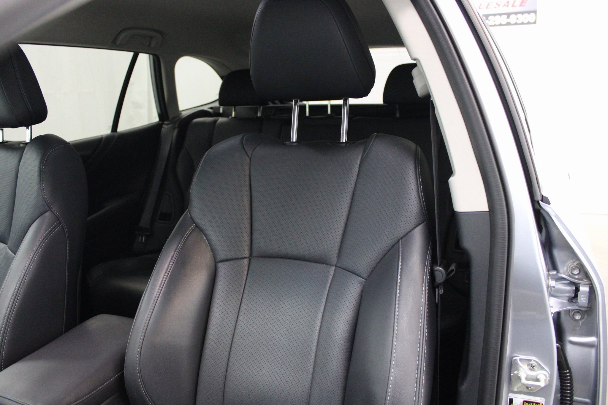 Used 2022 Subaru Outback Limited w/ Popular Package #2 image 17