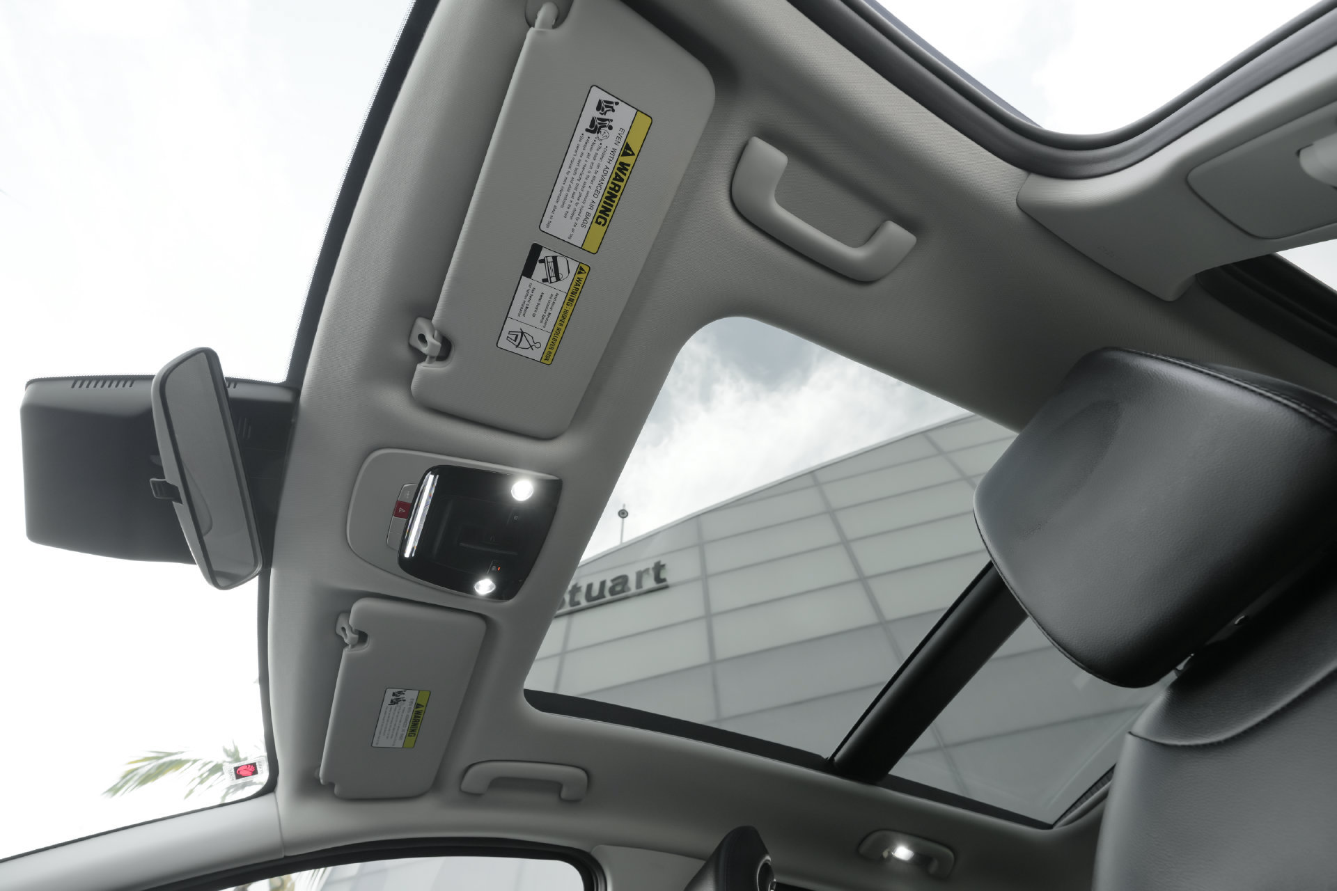 Used 2025 Kia Sportage SX FWD image 25