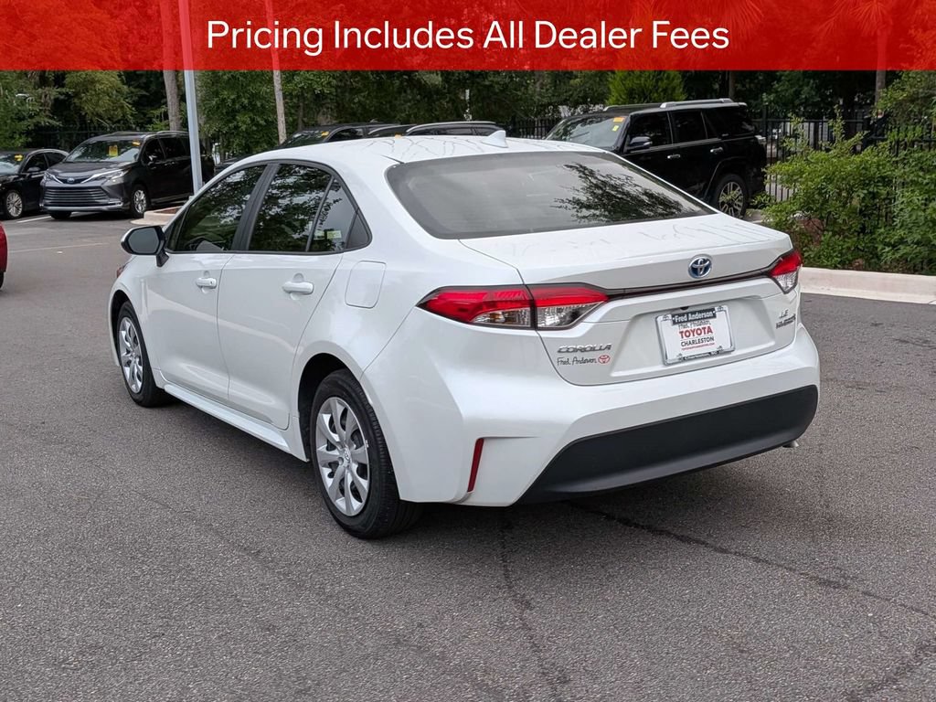 Certified 2024 Toyota Corolla LE FWD image 7