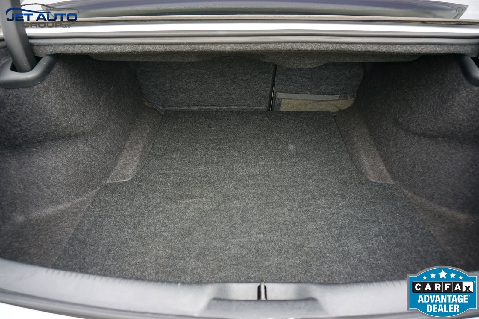 Used 2014 Chrysler 300 AWD w/ Driver Convenience Group image 17