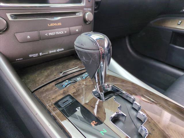 Used 2013 Lexus IS 250C w/ Luxury Pkg image 12