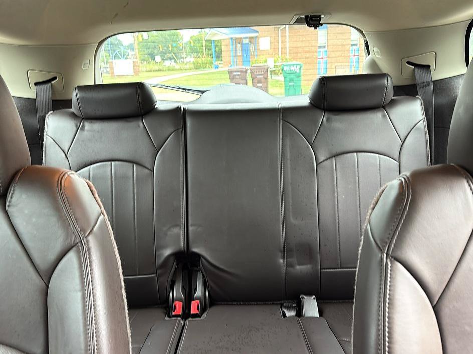 Used 2014 Buick Enclave Leather FWD image 32