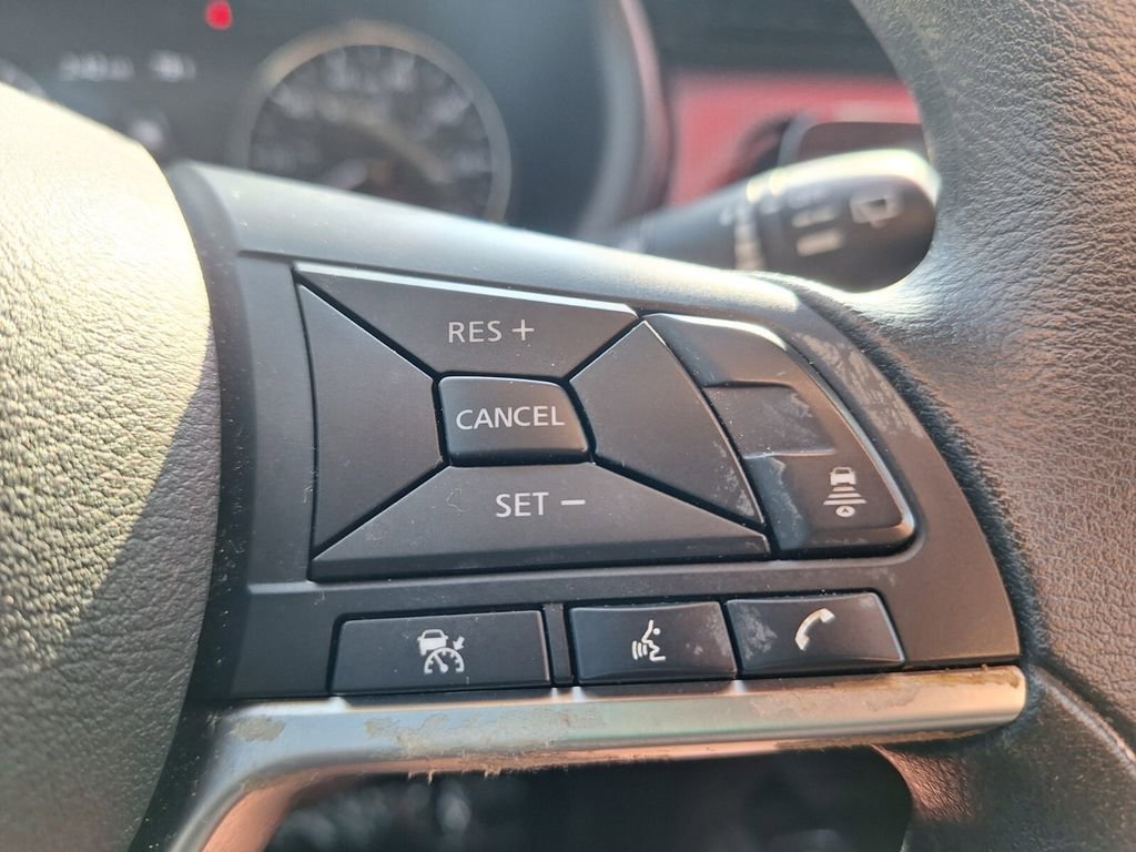 Certified 2023 Nissan Kicks SV image 13