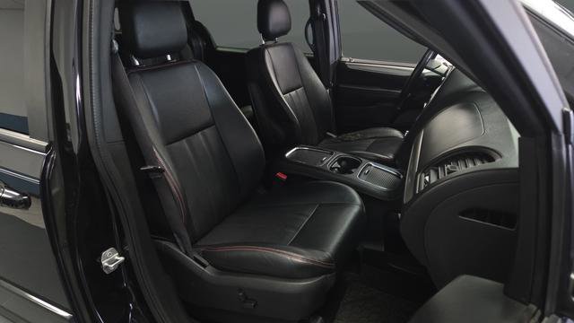 Used 2016 Dodge Grand Caravan R/T FWD image 23