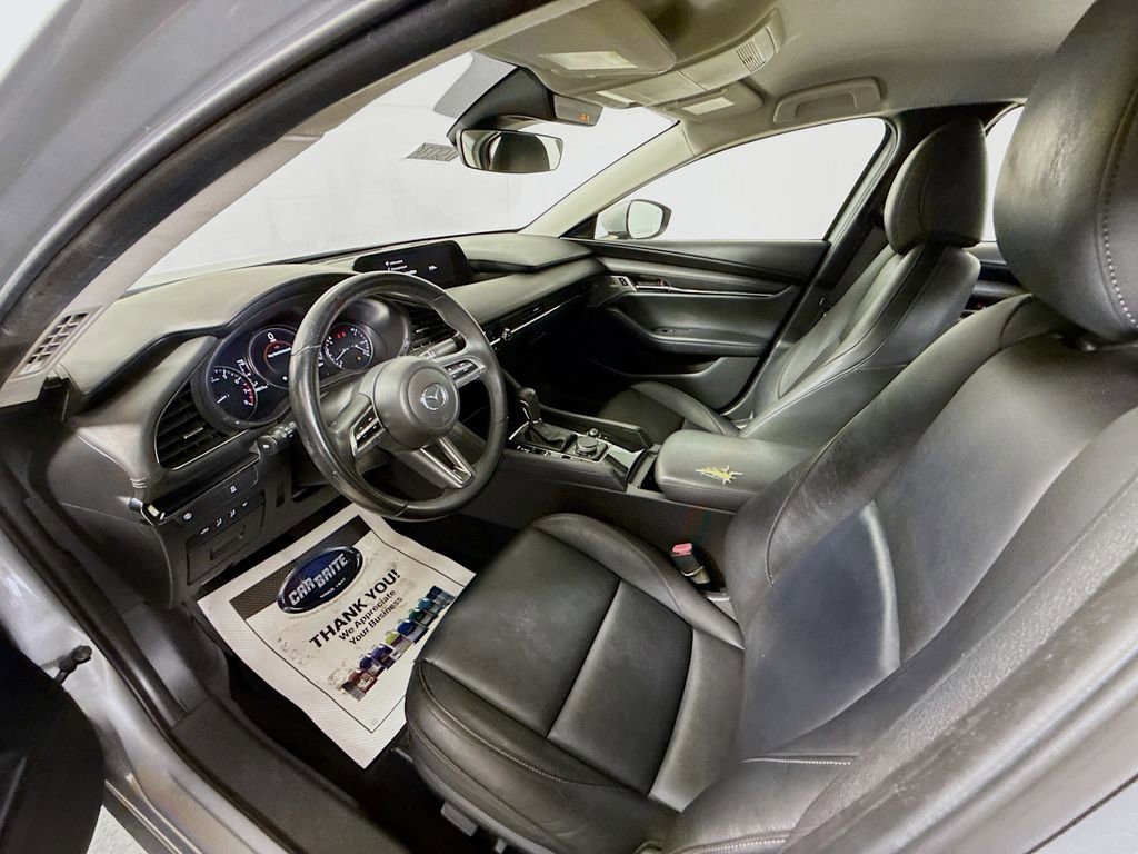 Used 2019 MAZDA MAZDA3 w/Preferred Pkg image 9
