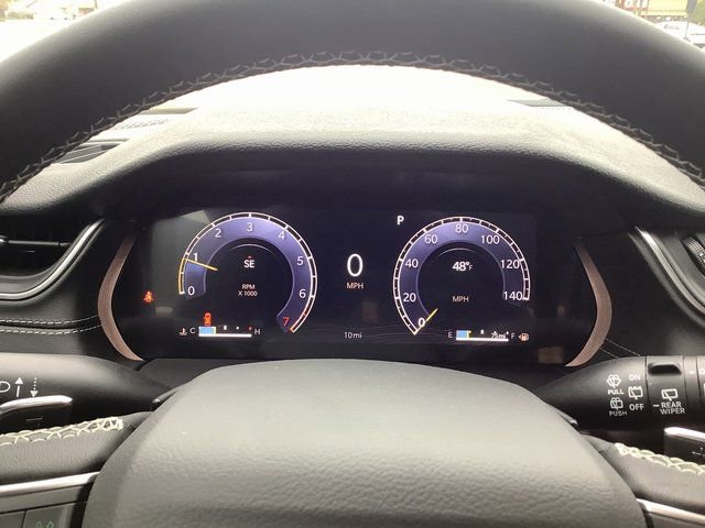 New 2025 Jeep Grand Cherokee Altitude image 14