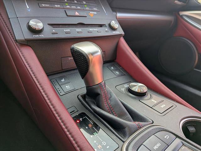 Used 2016 Lexus RC 200t image 11