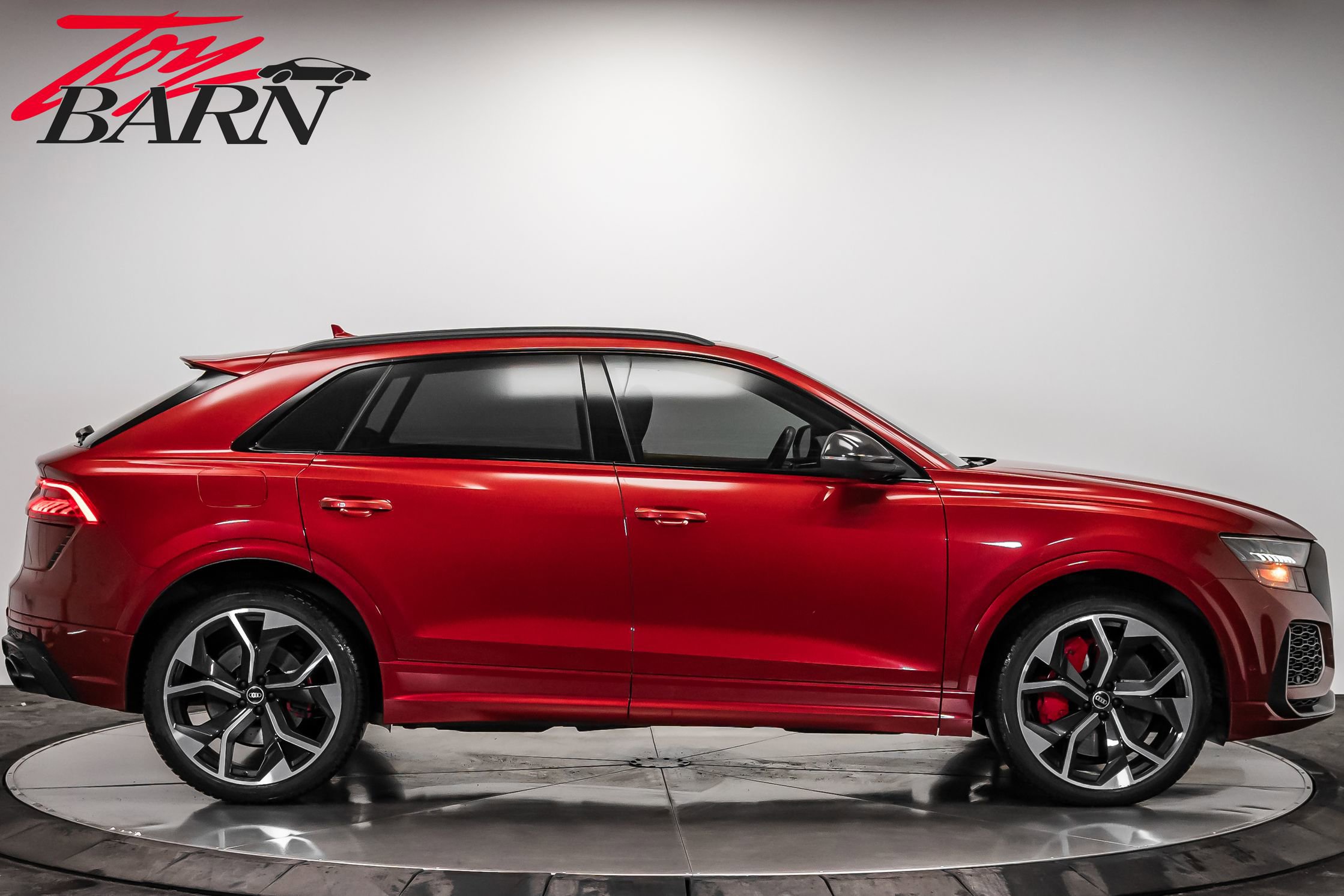 Used 2022 Audi RS Q8 4.0T image 6