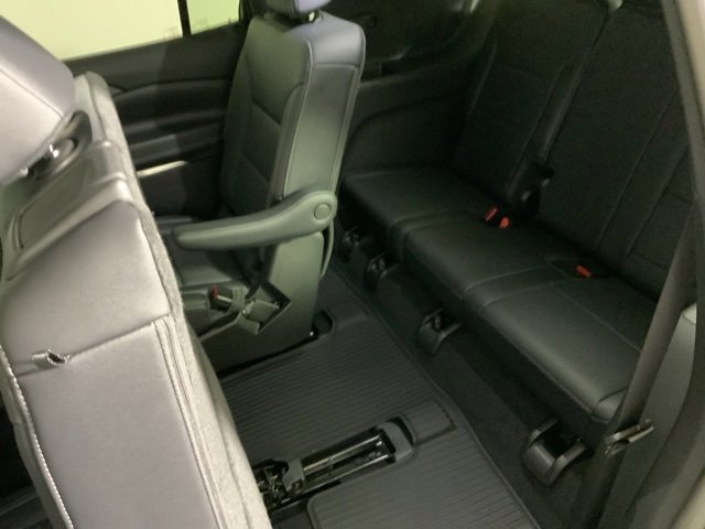 New 2026 Chevrolet Traverse LT w/ Midnight/Sport Edition image 16