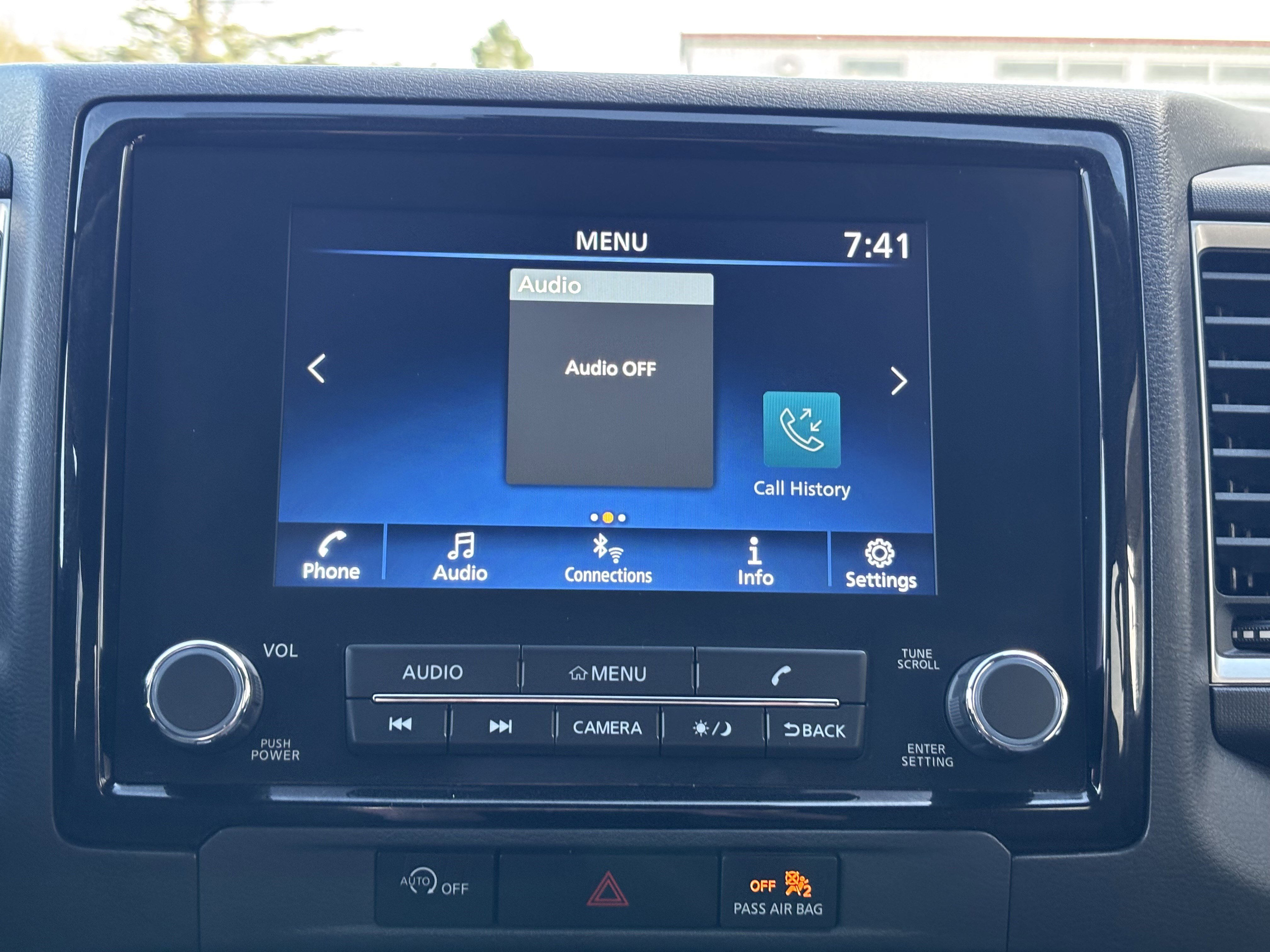 Used 2024 Nissan Frontier SV AWD/4WD image 18