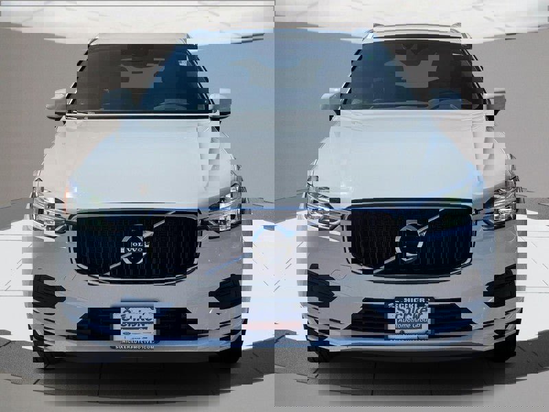 Used 2020 Volvo XC60 T5 Momentum image 9