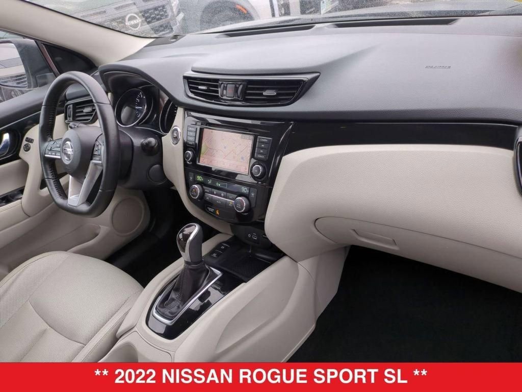 Certified 2022 Nissan Rogue Sport SL image 38