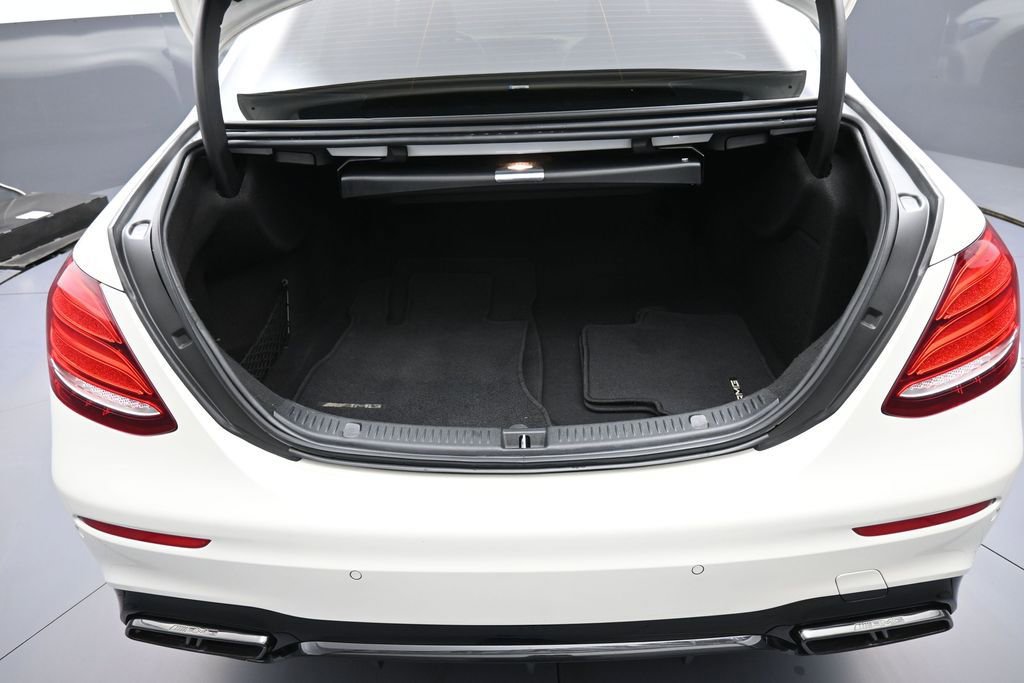 Used 2020 Mercedes-Benz E 63 AMG S image 26