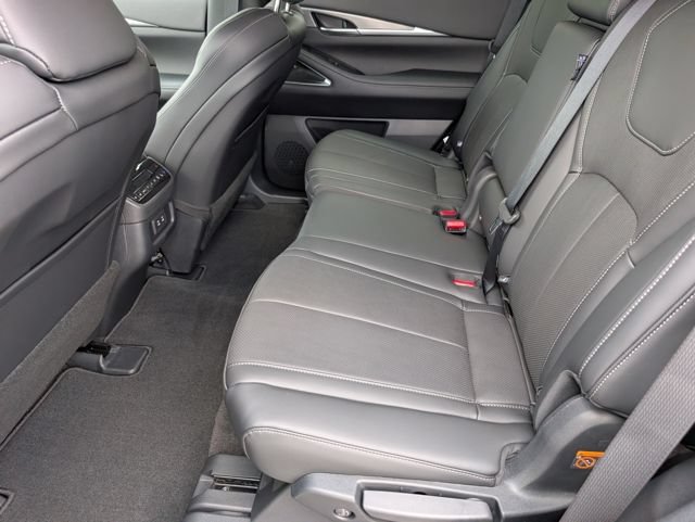 New 2027 INFINITI QX60 Luxe w/ Cargo Package AWD/4WD image 23