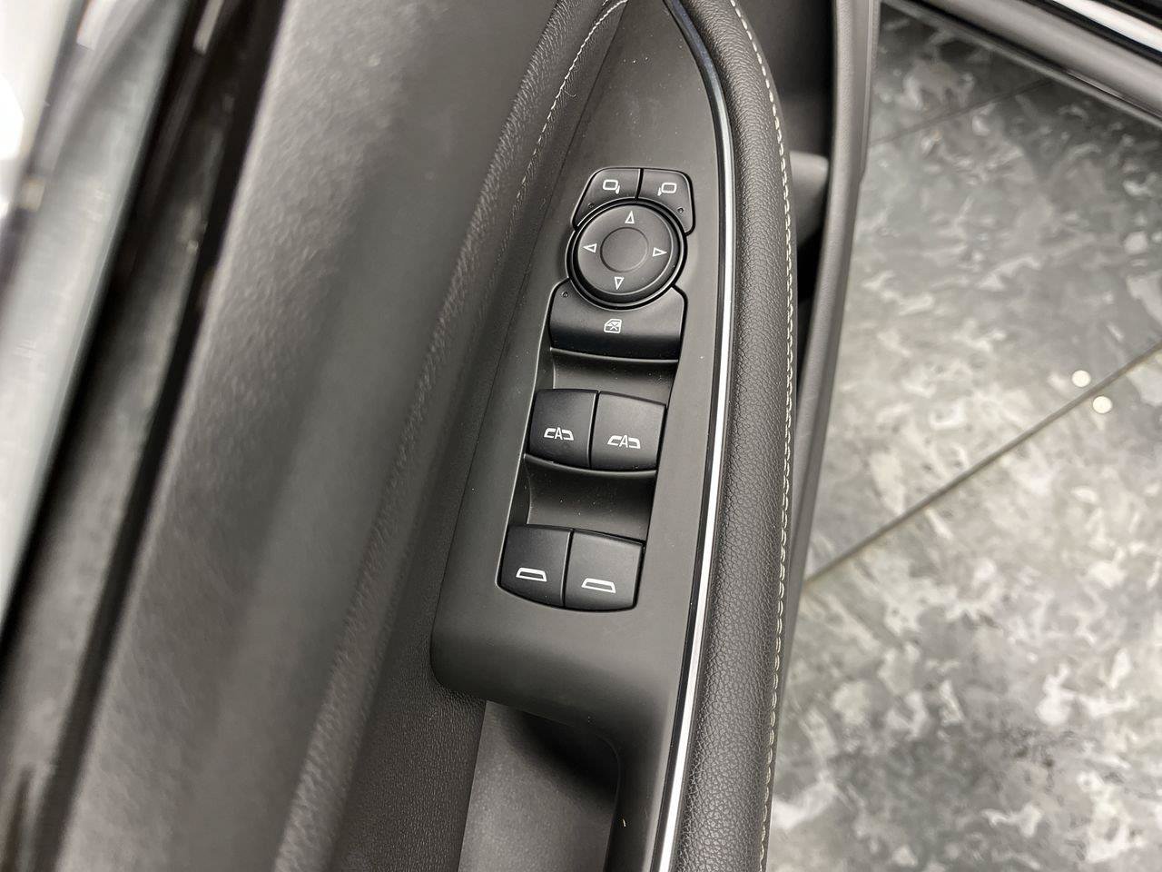 Certified 2020 Buick Regal Essence FWD image 9