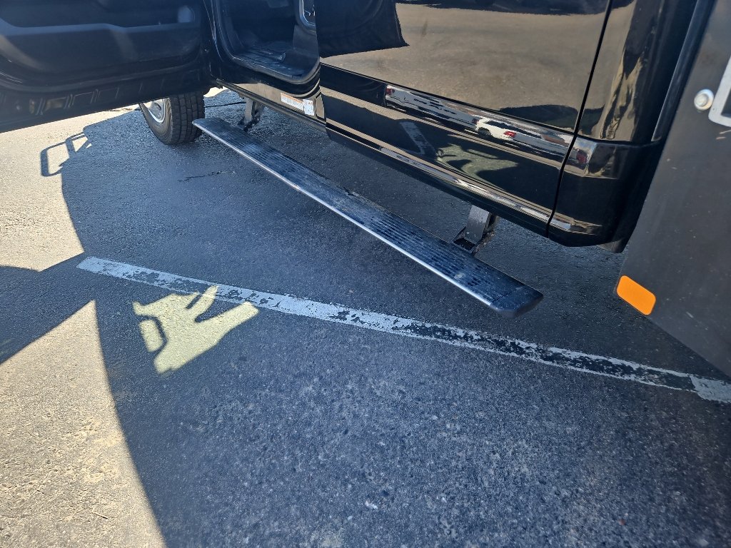 Used 2017 Ford F450 Platinum w/ Platinum Ultimate Package image 18