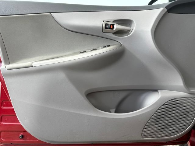 Used 2010 Toyota Corolla LE FWD image 20